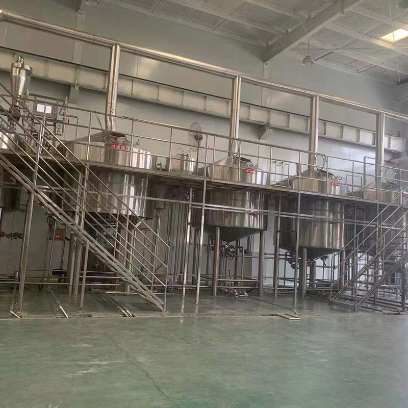 延川精酿啤酒设备厂—平面布置、设备设计、制造、调试、培训等一条龙服务_COPY